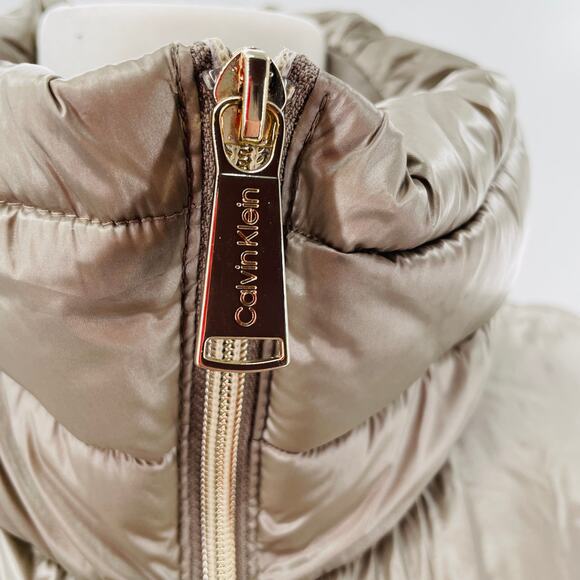 Calvin Klein Metallic Puffer Outdoor Winter Sleeveless Hi Neck Softshell Vest S - Picture 8 of 12